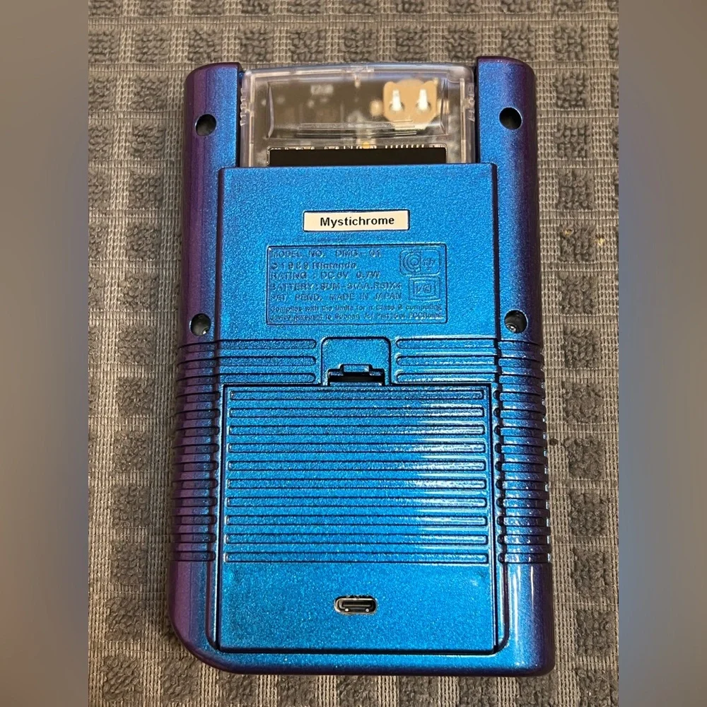 Custom Chameleon “Mystichrome” Game Boy DMG